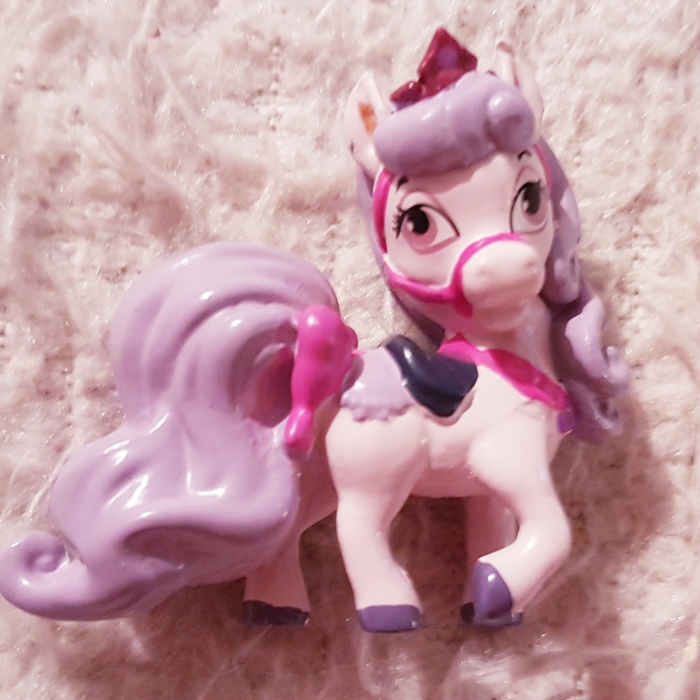 2013 Disney Princess Palace Pet Bloom Pony Mini Figure Aurora Sleeping Beauty
